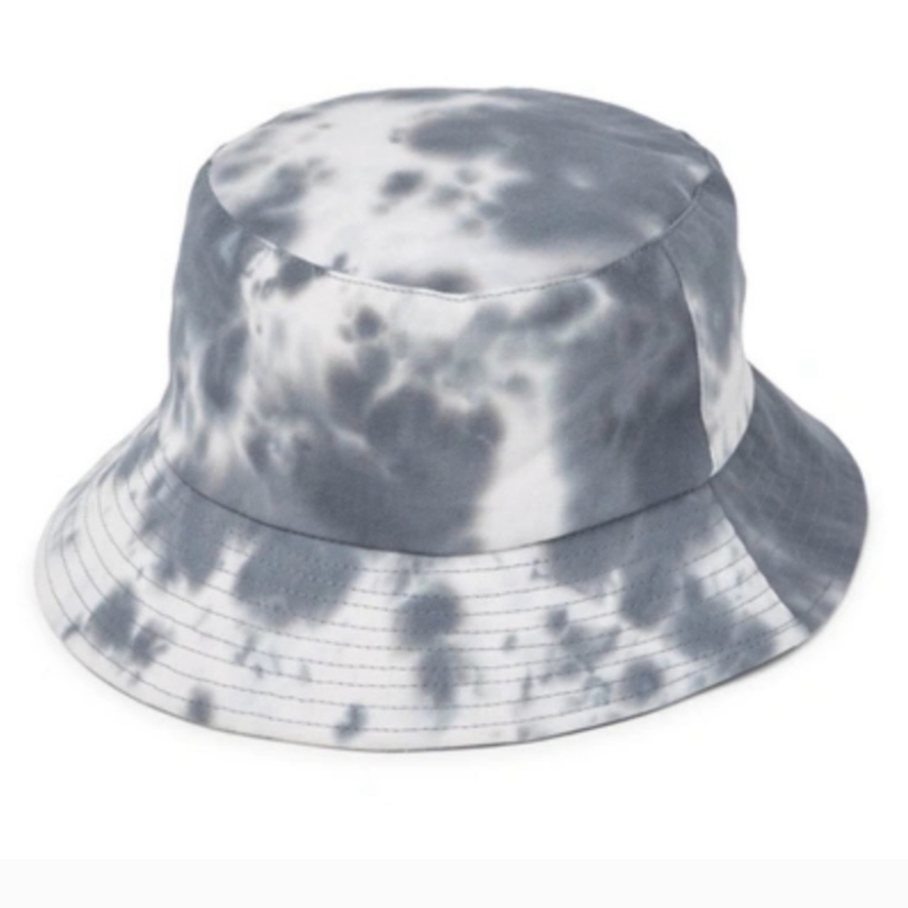 NWT Vince Camuto Tie Dye Bucket Hat
